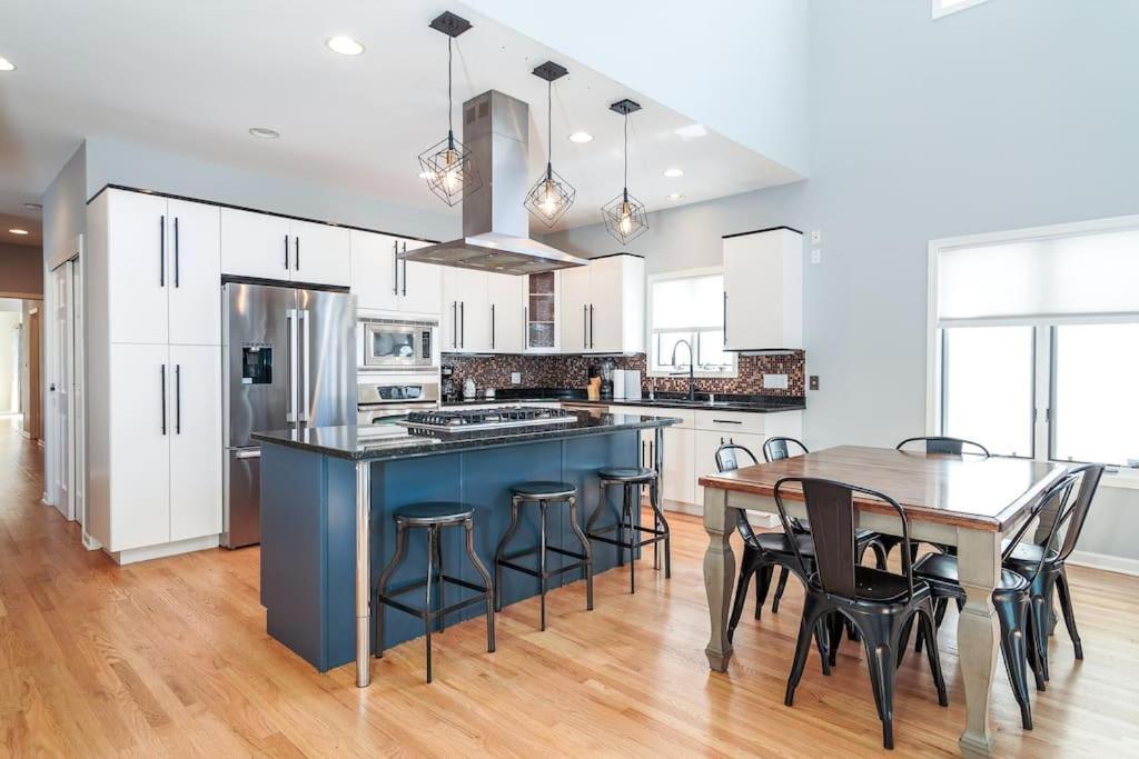 فيلا Eclectic Stylish And Cozy Milwaukee Unit المظهر الخارجي الصورة