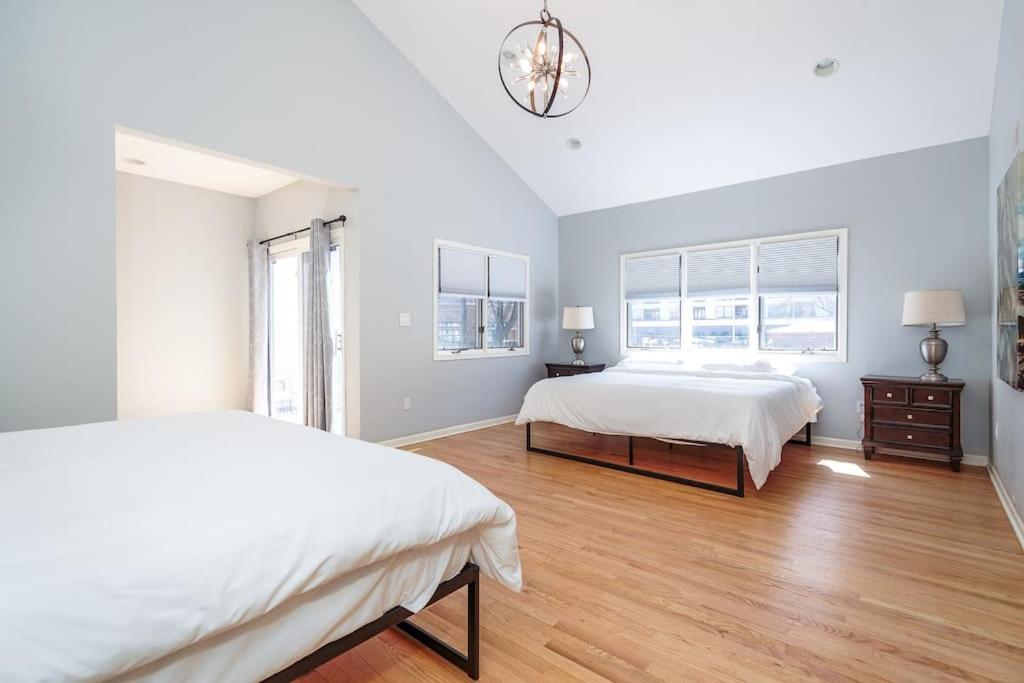 فيلا Eclectic Stylish And Cozy Milwaukee Unit المظهر الخارجي الصورة