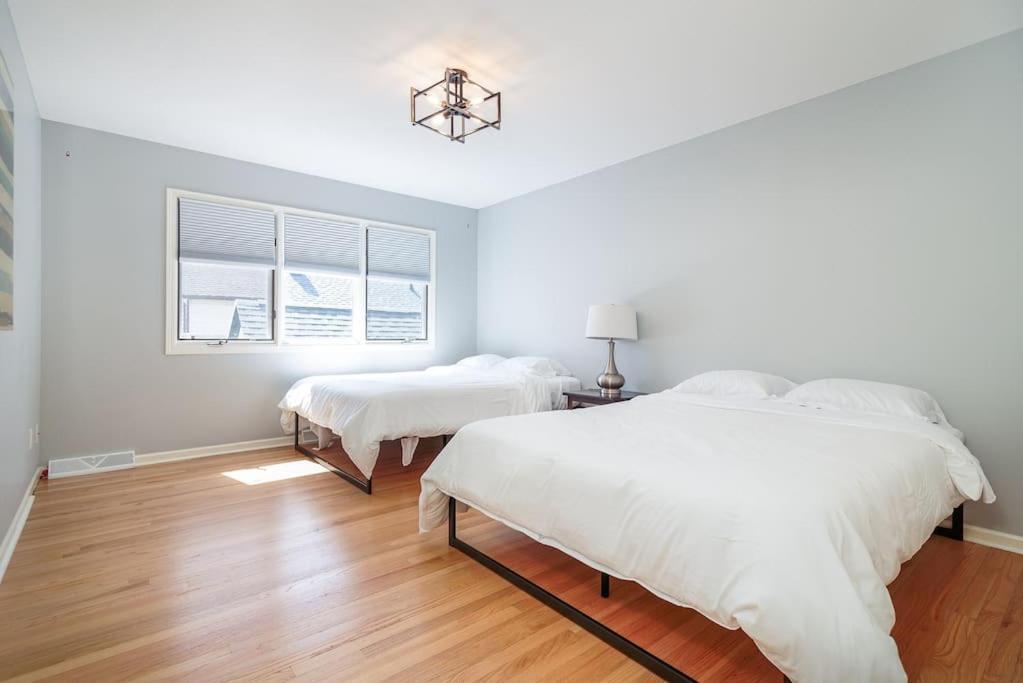فيلا Eclectic Stylish And Cozy Milwaukee Unit المظهر الخارجي الصورة