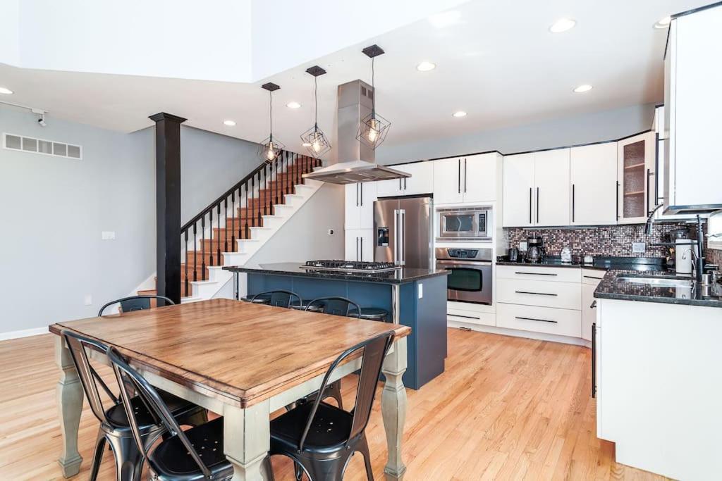 فيلا Eclectic Stylish And Cozy Milwaukee Unit المظهر الخارجي الصورة