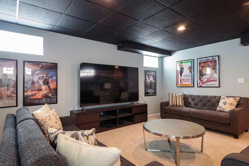 فيلا Eclectic Stylish And Cozy Milwaukee Unit المظهر الخارجي الصورة