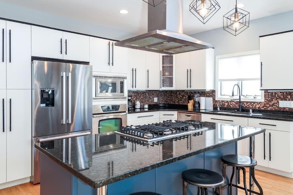 فيلا Eclectic Stylish And Cozy Milwaukee Unit المظهر الخارجي الصورة